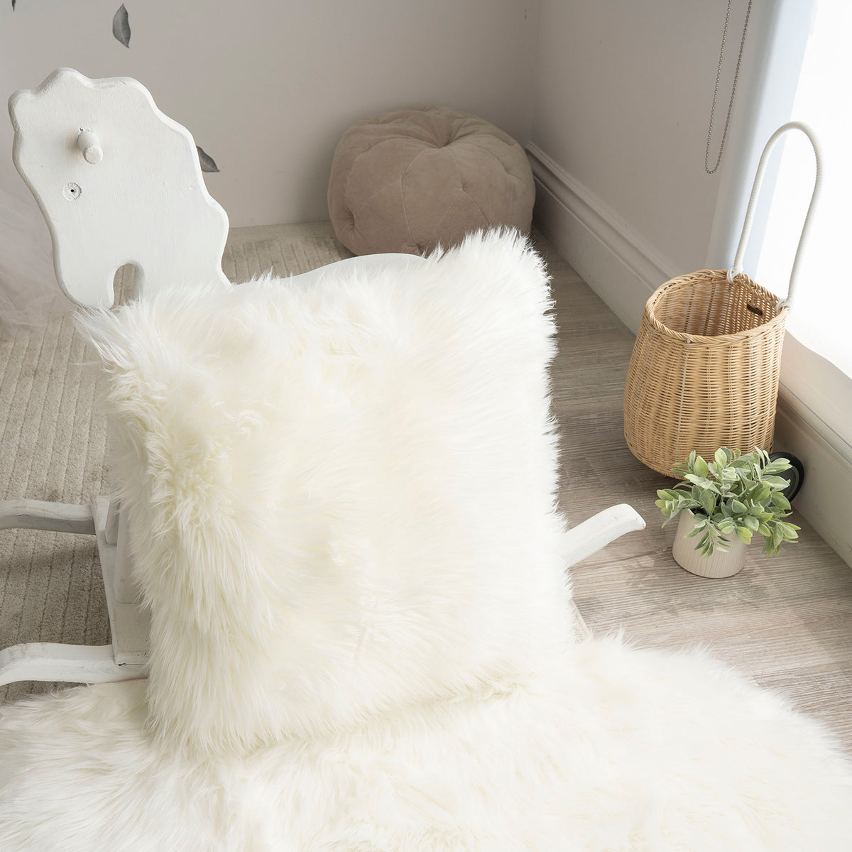 Fluffy decorative pillows best sale