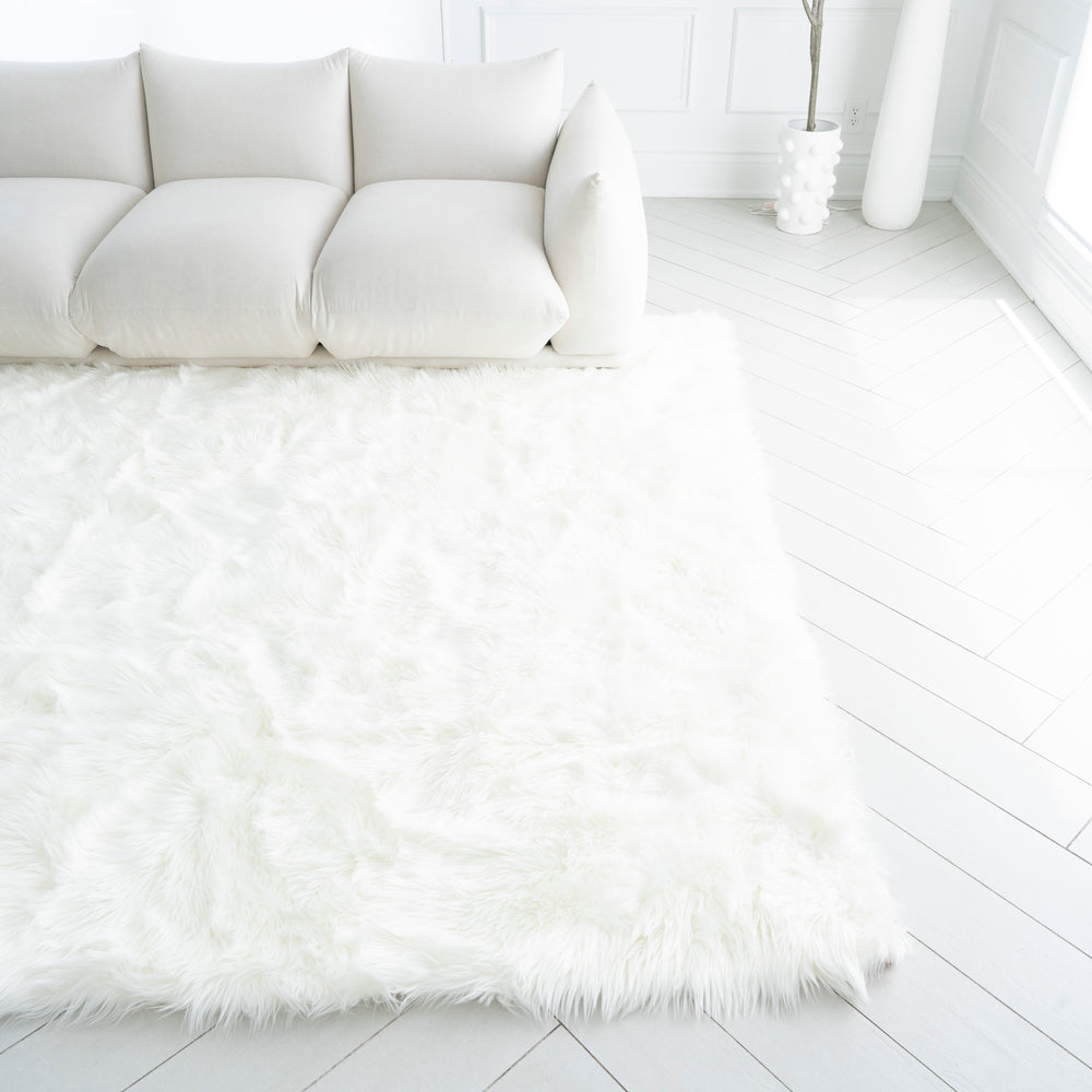 Rectangle Faux Fur Rug | 7x9ft