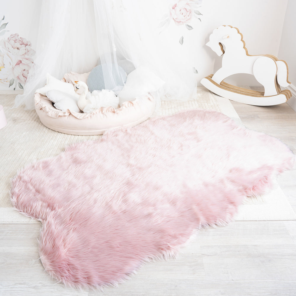 Pelt Shape Faux Fur Rug | 4x6ft 5x7ft