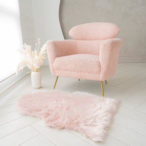 Pelt Shape Faux Fur Rug | 29x42"