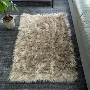 Rectangle Faux Fur Rug | 29x42"