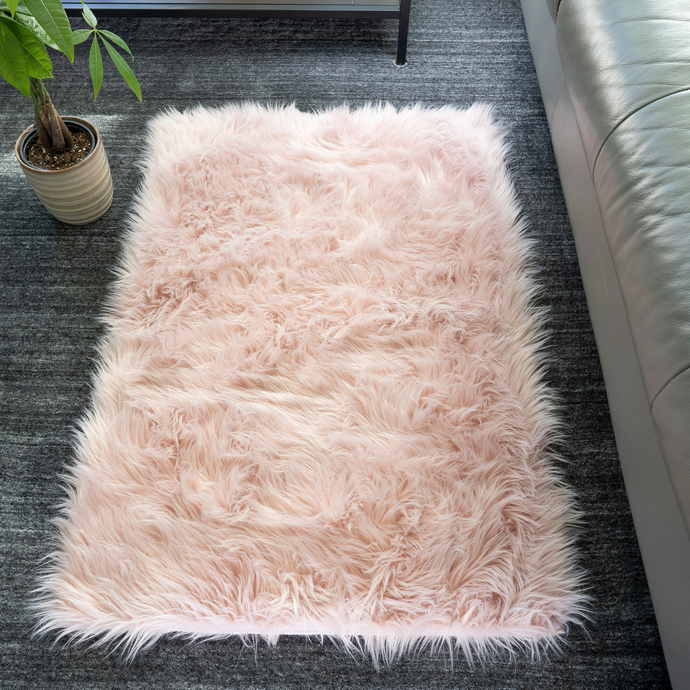 Rectangle Faux Fur Rug | 29x42"
