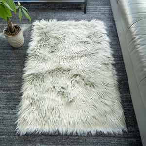 Rectangle Faux Fur Rug | 29x42"