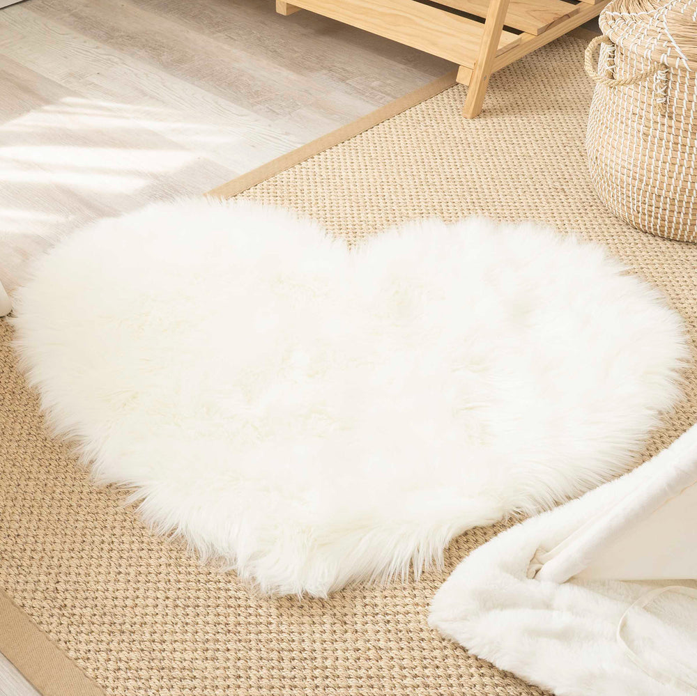 Heart Shape Faux Fur Rug